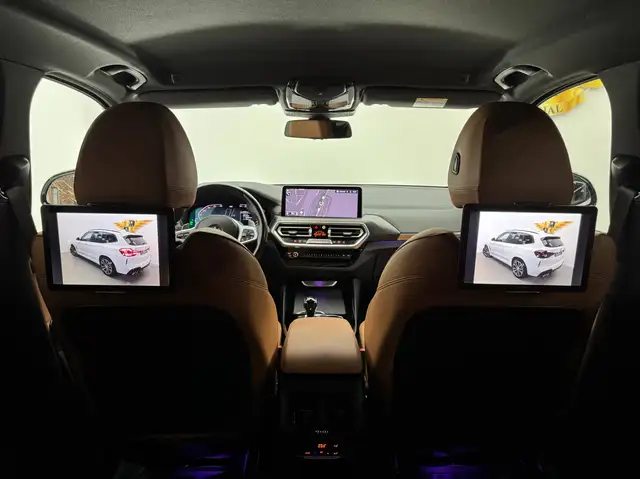 BMW X3 view 25