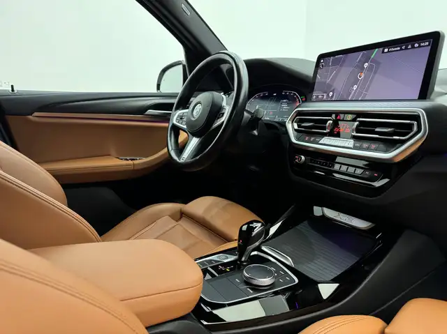 BMW X3 view 18