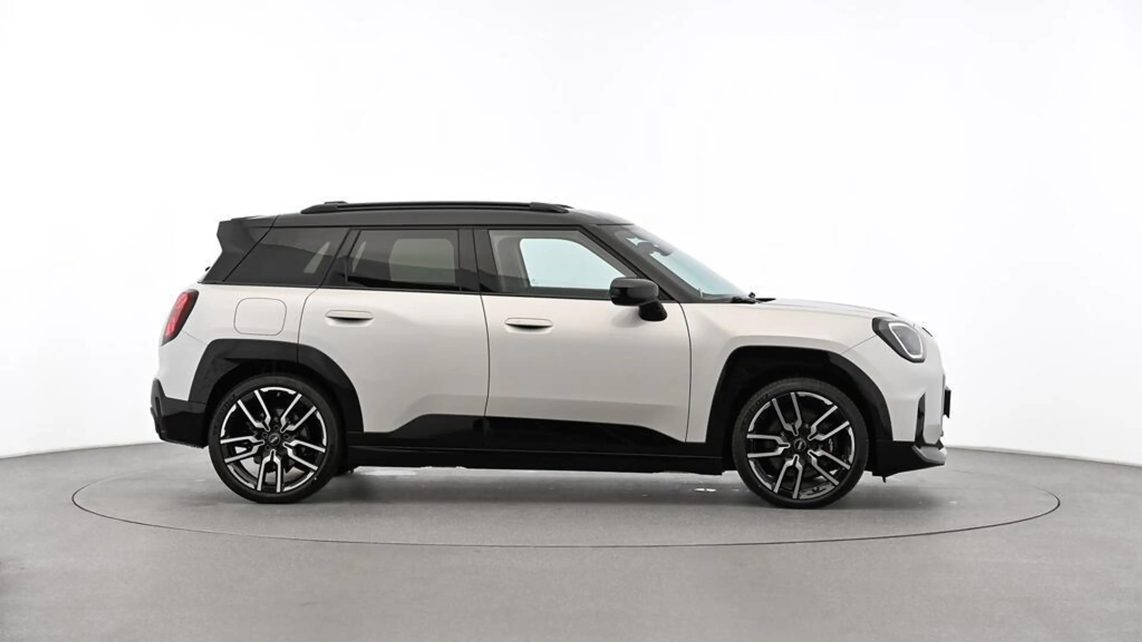 MINI Aceman SE — photo 4