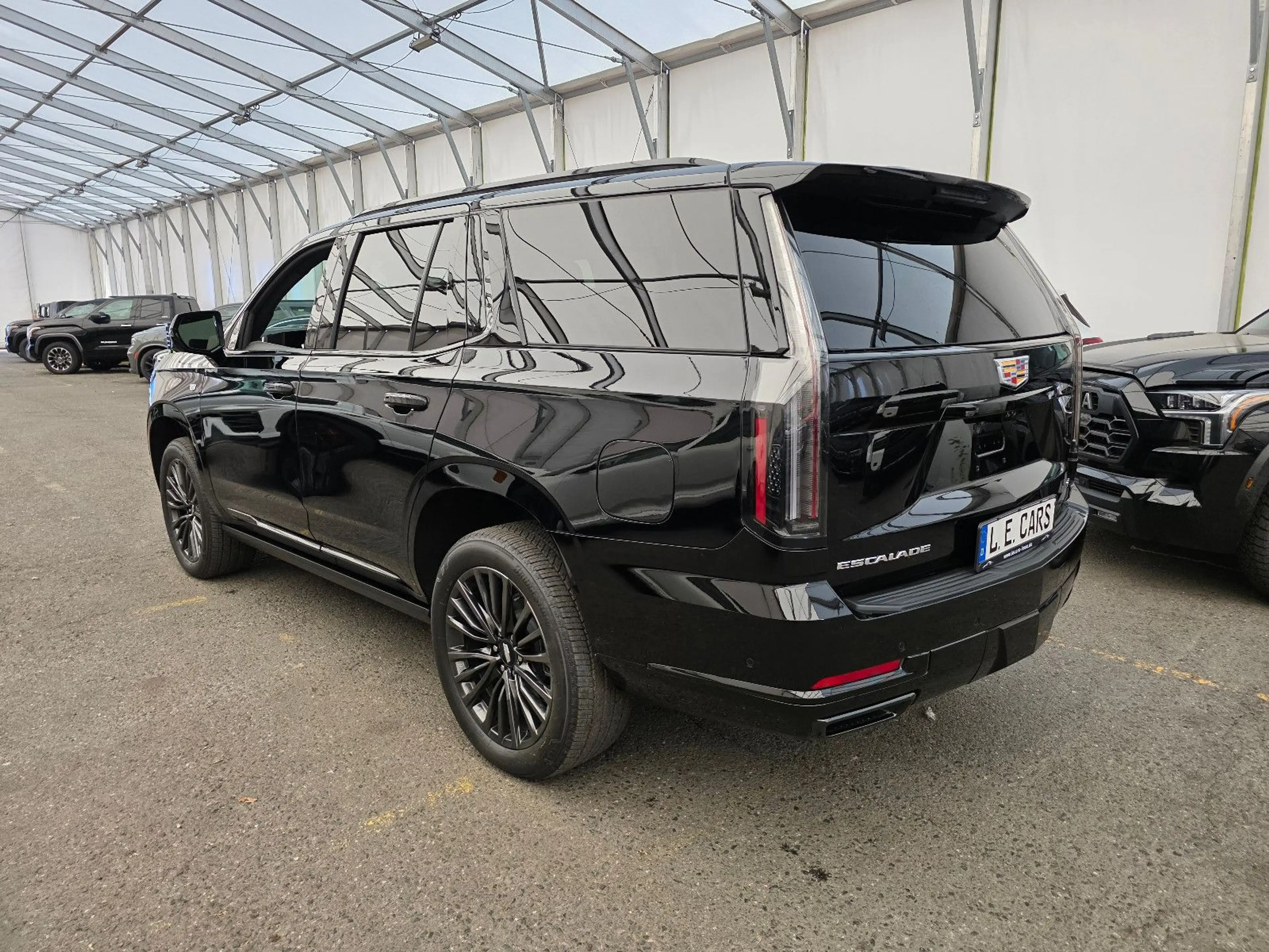 Cadillac Escalade Sport Platinum T1: 129.000 EUR, Stock ! — photo 10