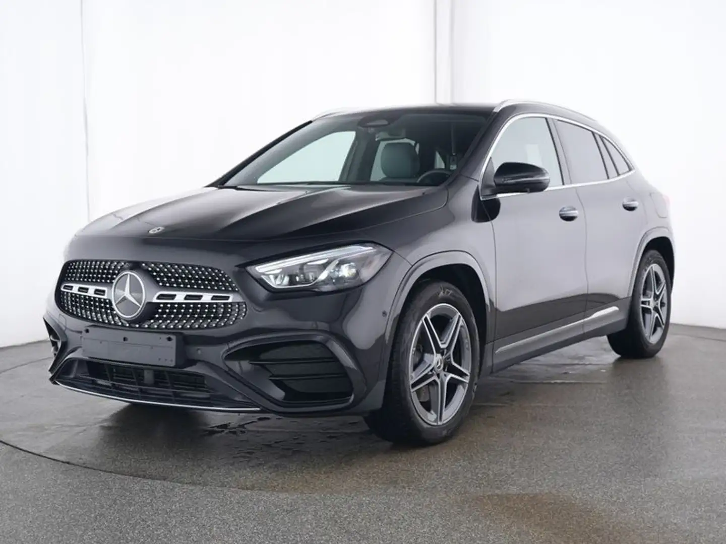 Mercedes-Benz GLA 200 AMG, Multibeam, Memory Paket Schwarz - 1