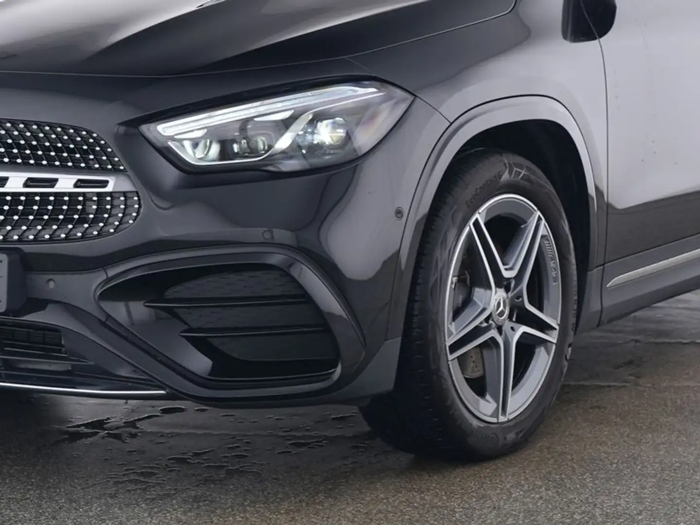 Mercedes-Benz GLA 200 AMG, Multibeam, Memory Paket Schwarz - 2