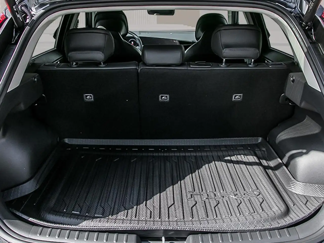 Kia Niro снимка Kia Niro