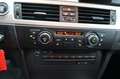 BMW 318 Touring 318i*Facelift*Automatik*NAVI*SHZ*AHK*PDC Noir - thumbnail 21