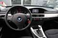 BMW 318 Touring 318i*Facelift*Automatik*NAVI*SHZ*AHK*PDC Noir - thumbnail 18