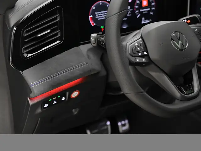 Volkswagen Tiguan view 9