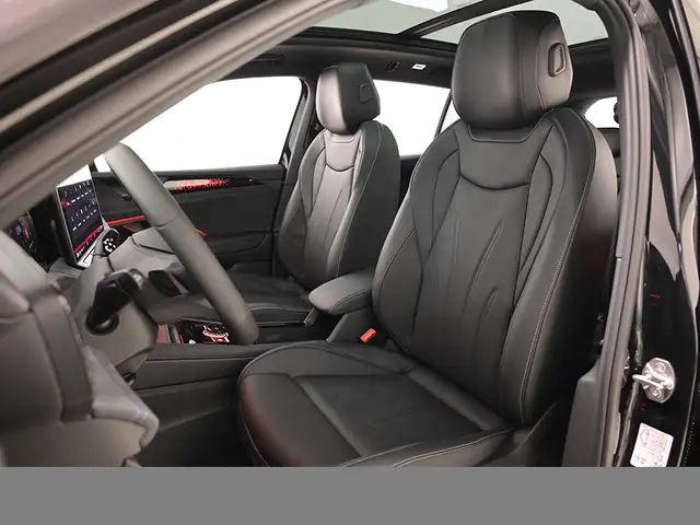 Volkswagen Tiguan view 11