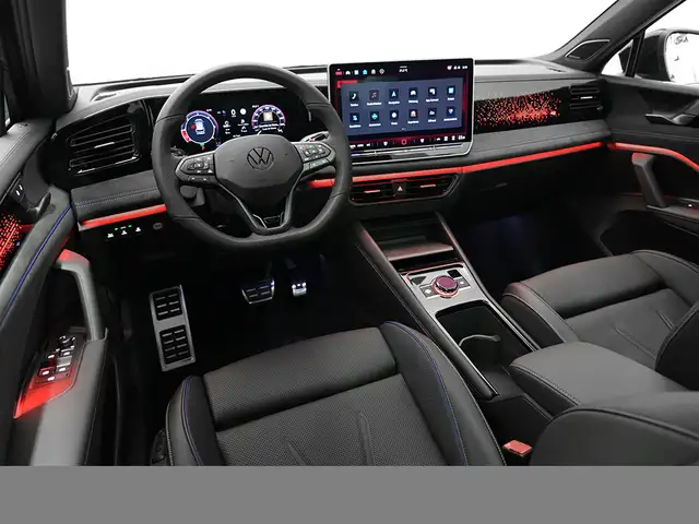Volkswagen Tiguan view 14