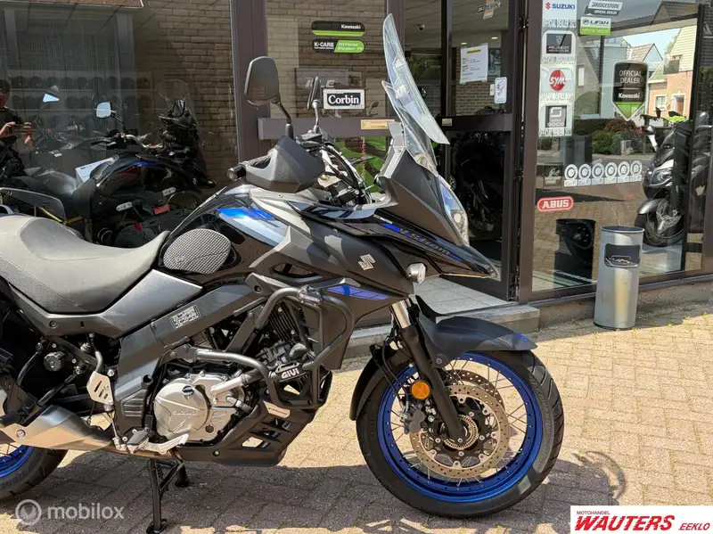 Suzuki V-STROM 650 XT - foto 2