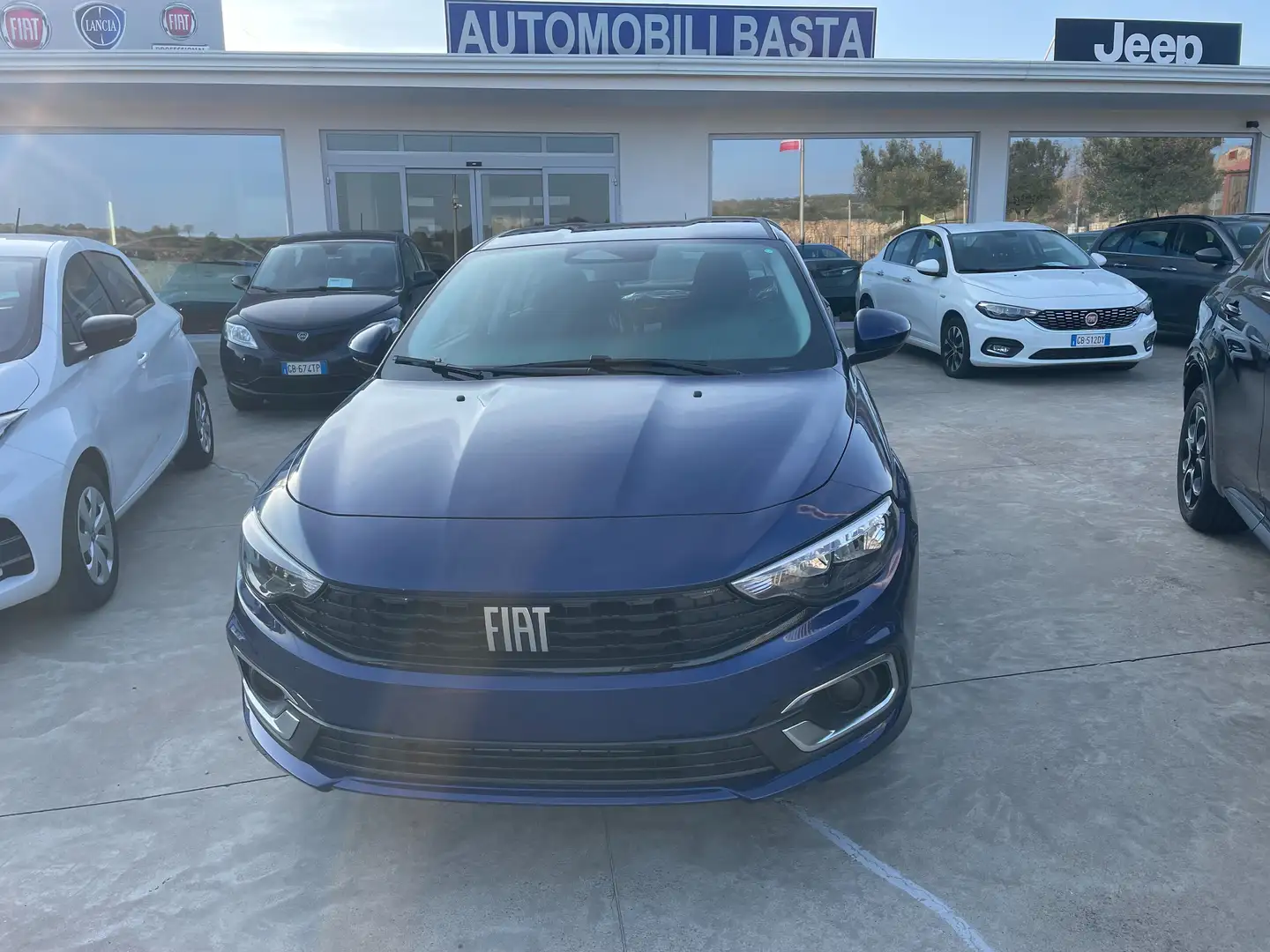 Fiat Tipo Tipo 4p 1.6 mjt 130 CV (NUOVA) Blu/Azzurro - 1