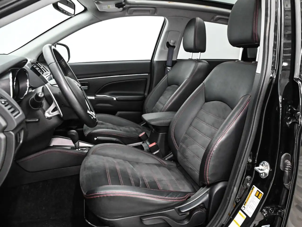 Mitsubishi RVR снимка Mitsubishi RVR