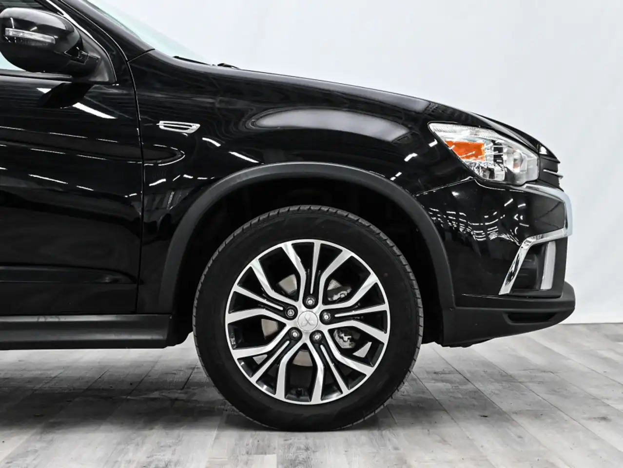 Mitsubishi RVR снимка Mitsubishi RVR