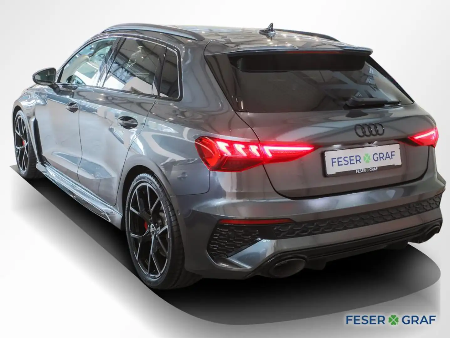 Audi RS3 Sportback B&O Matrix Navi V-max. 280 km/h Grau - 2