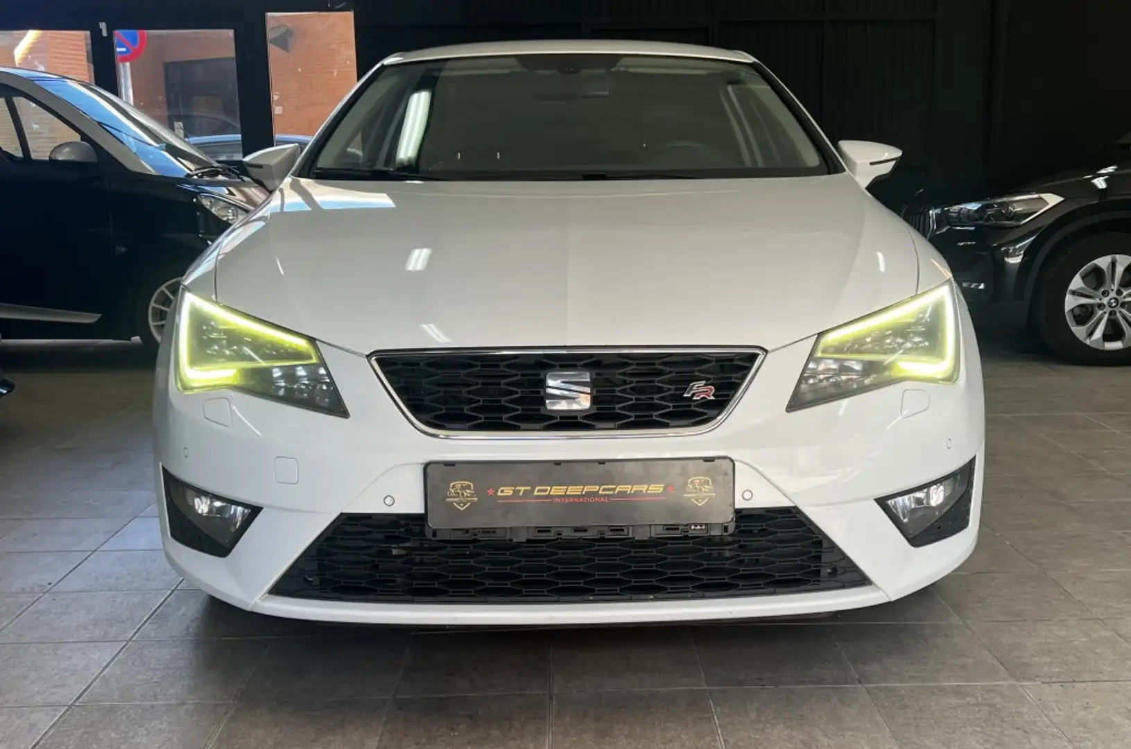 SEAT Leon SC 2.0TDI CR S&S FR 150 Blanco - 1