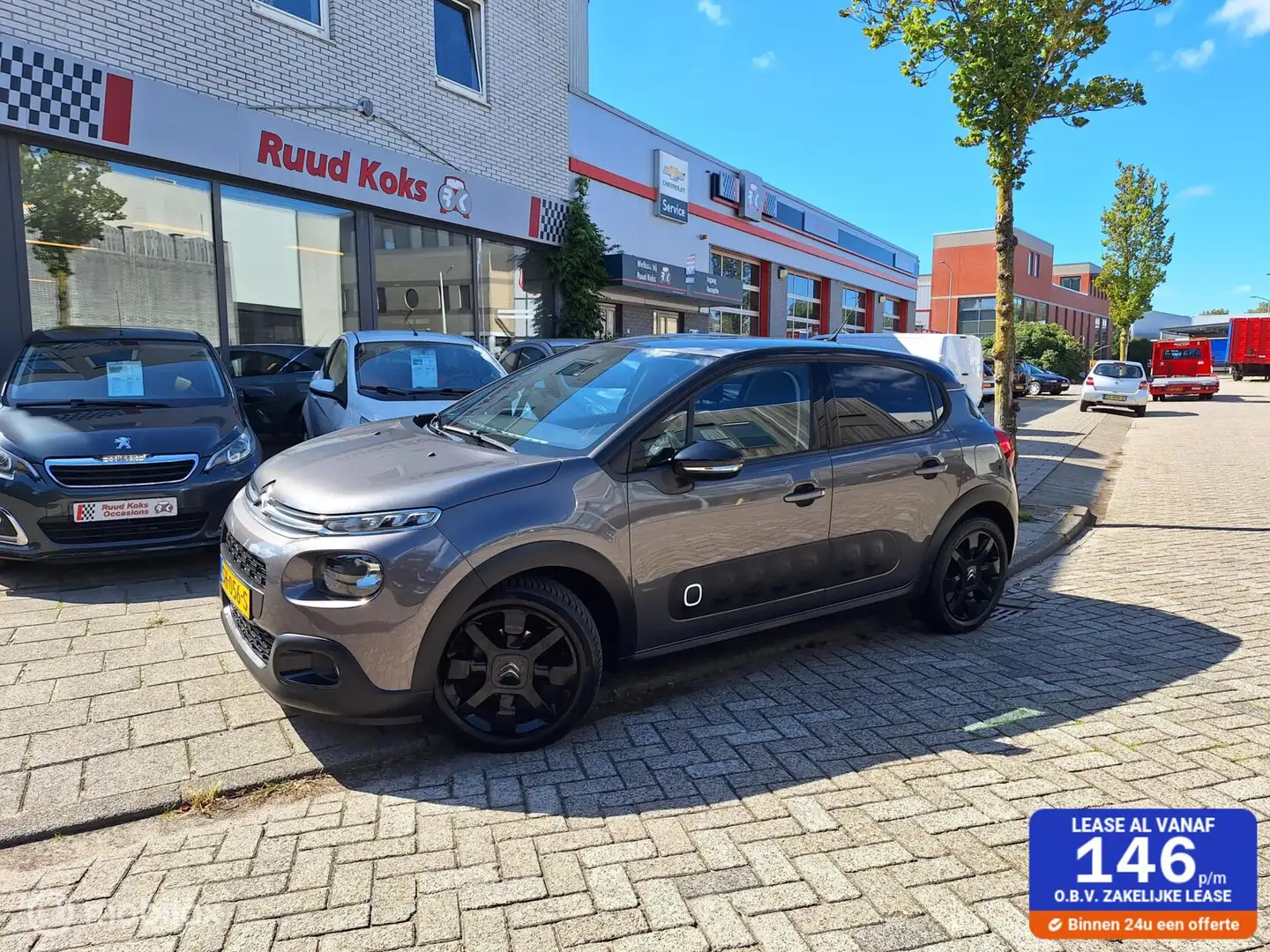 Citroen C3 1.2 PURETECH S&S SHINE / 1e Eigenaar / Carplay / Gris - 1