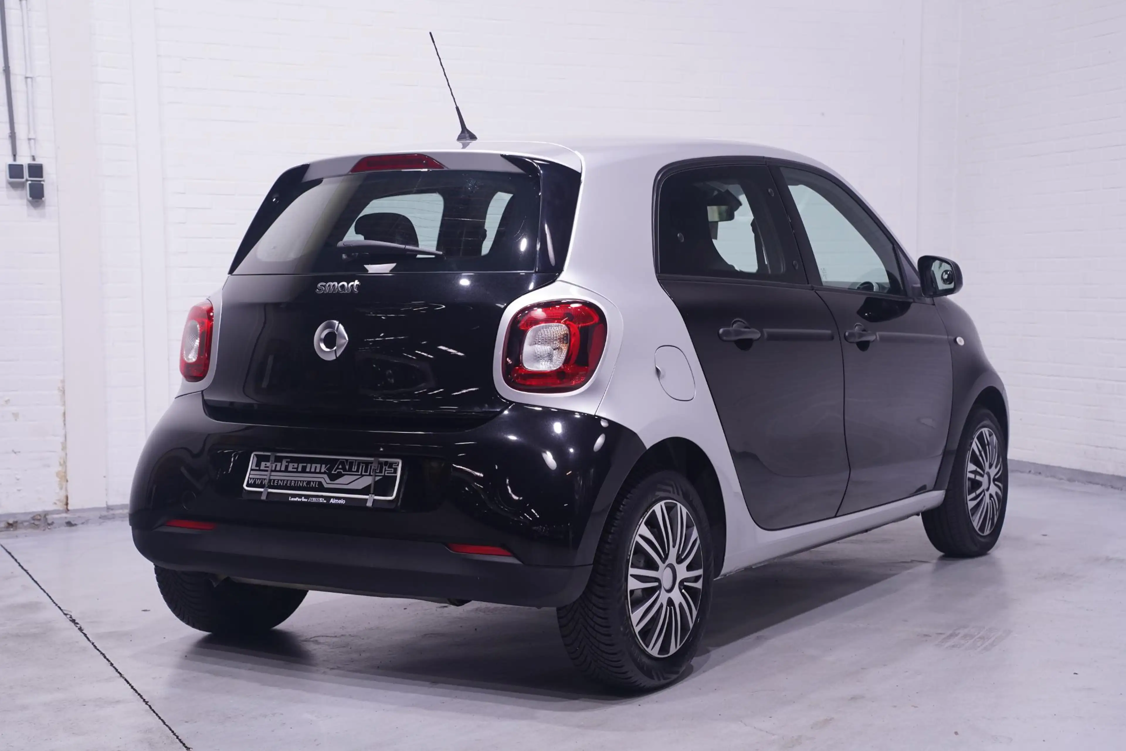 smart forFour 1.0 Pure NAP Cruise Control Bluetooth Airco Rijkla — photo 9