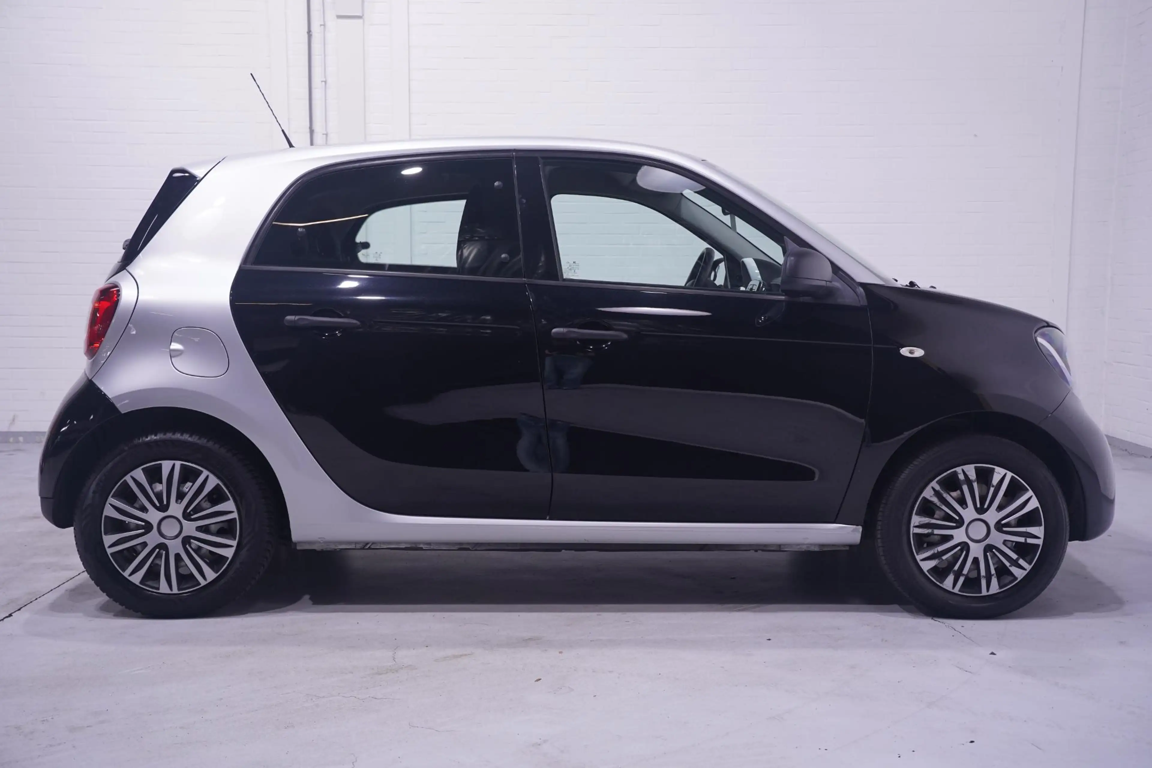 smart forFour 1.0 Pure NAP Cruise Control Bluetooth Airco Rijkla — photo 16
