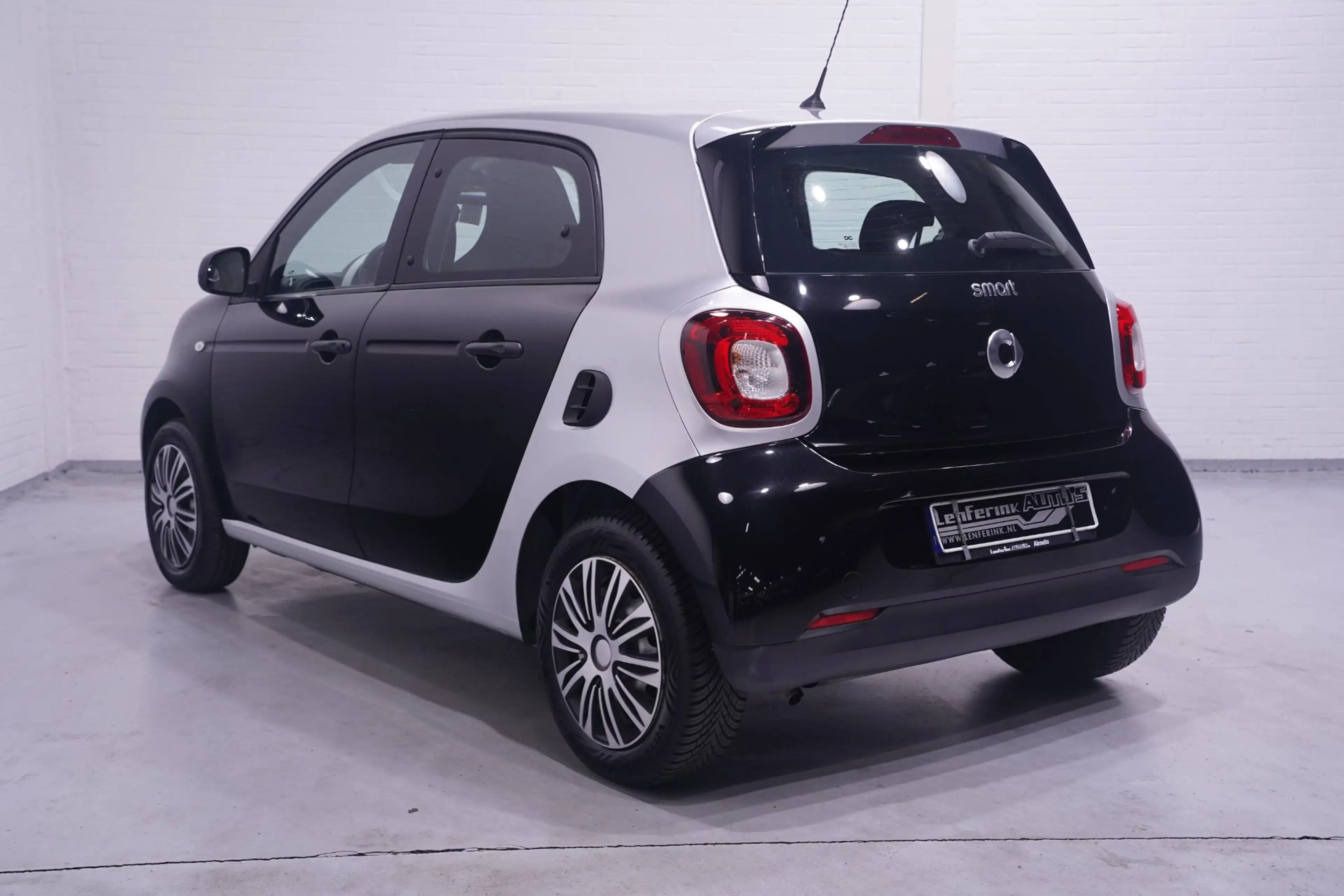 smart forFour 1.0 Pure NAP Cruise Control Bluetooth Airco Rijkla — photo 11