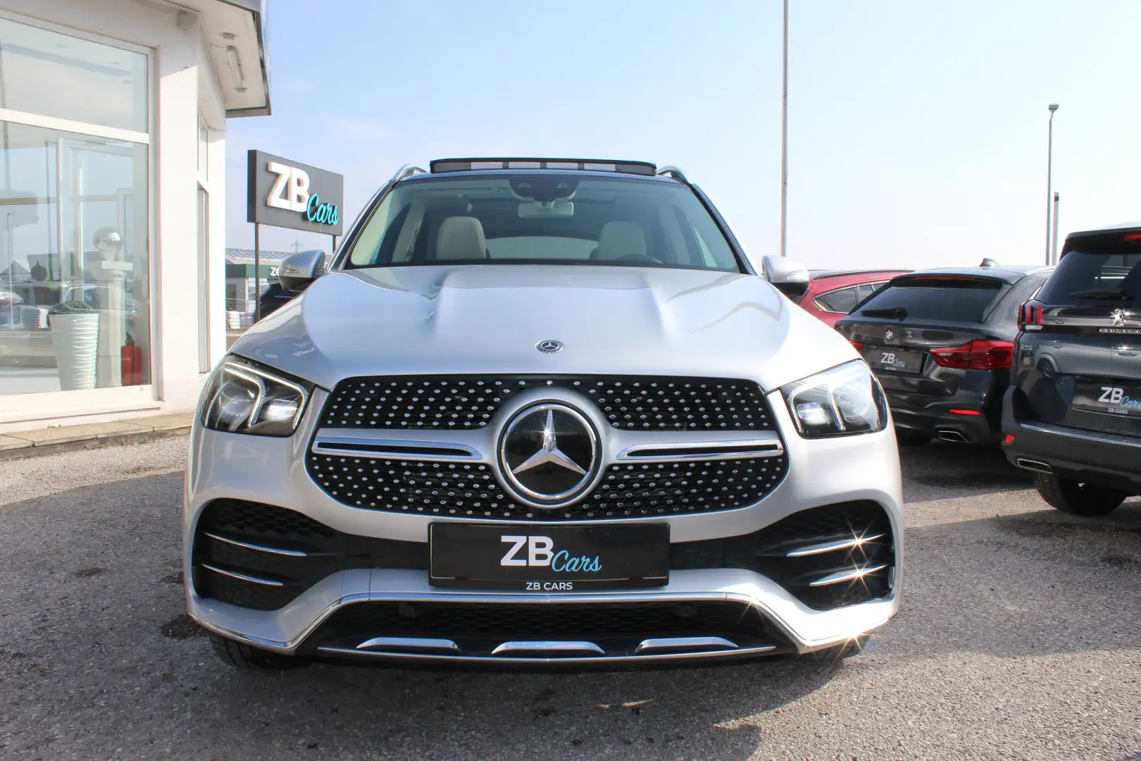 Mercedes-Benz GLE 400 GLE 400 d 4Matic (167.123) AMG Sportpaket // Panorama // AHK Silber - 2