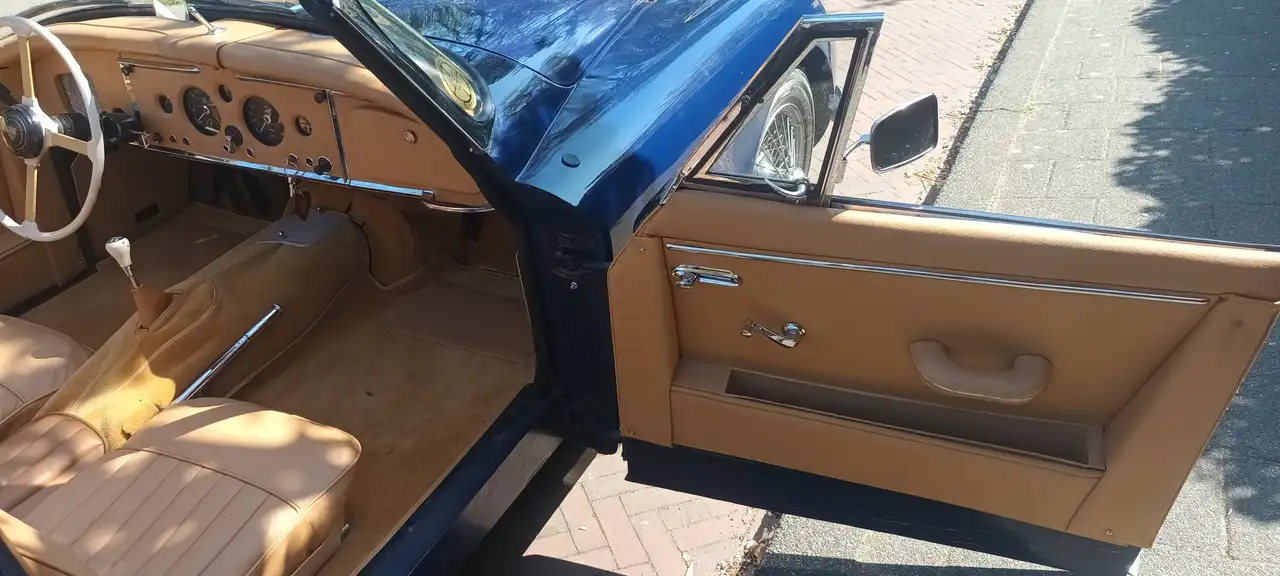 Jaguar XK8 Drophead coupé, foto 8
