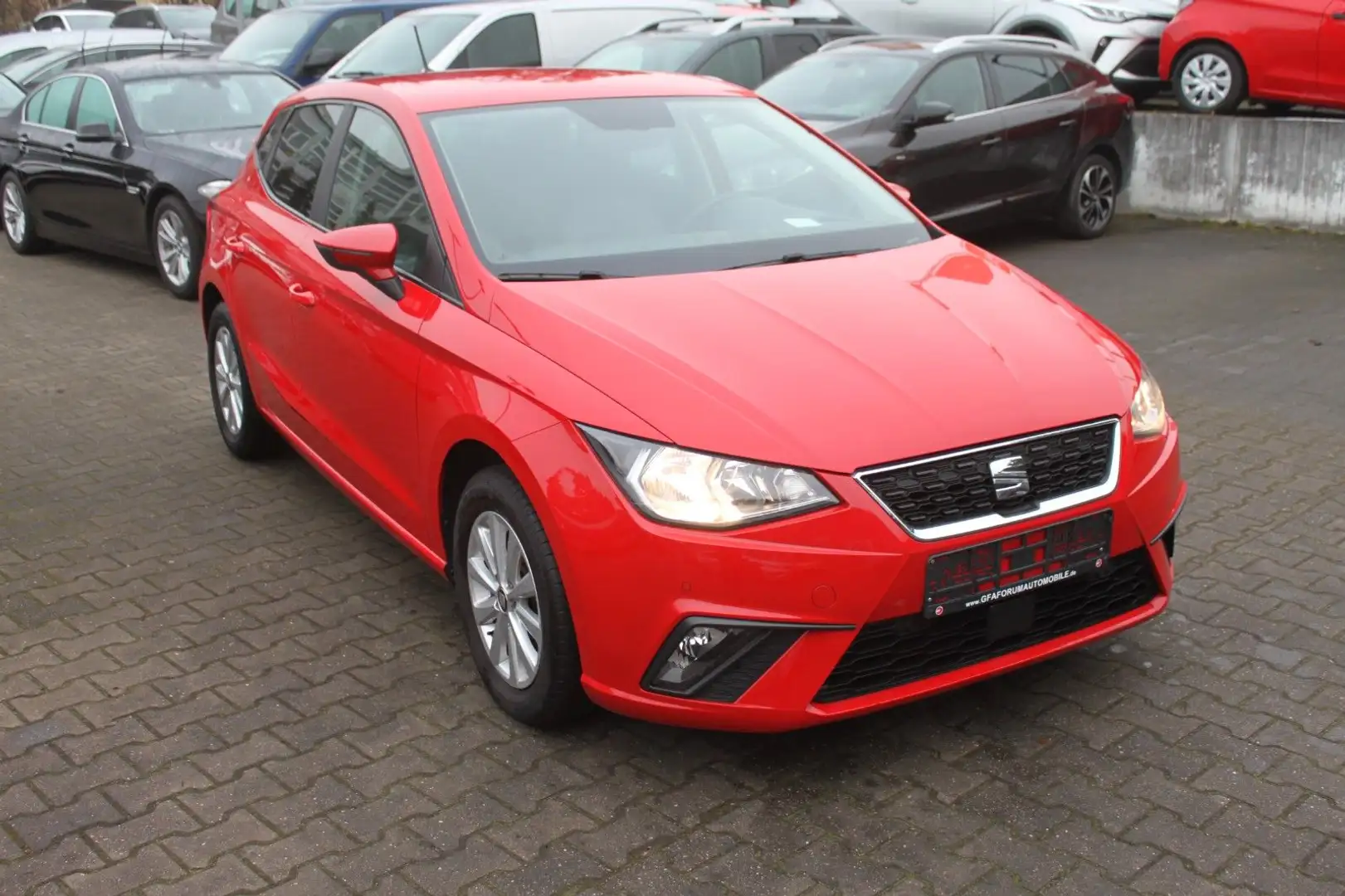 SEAT Ibiza Style Rot - 2