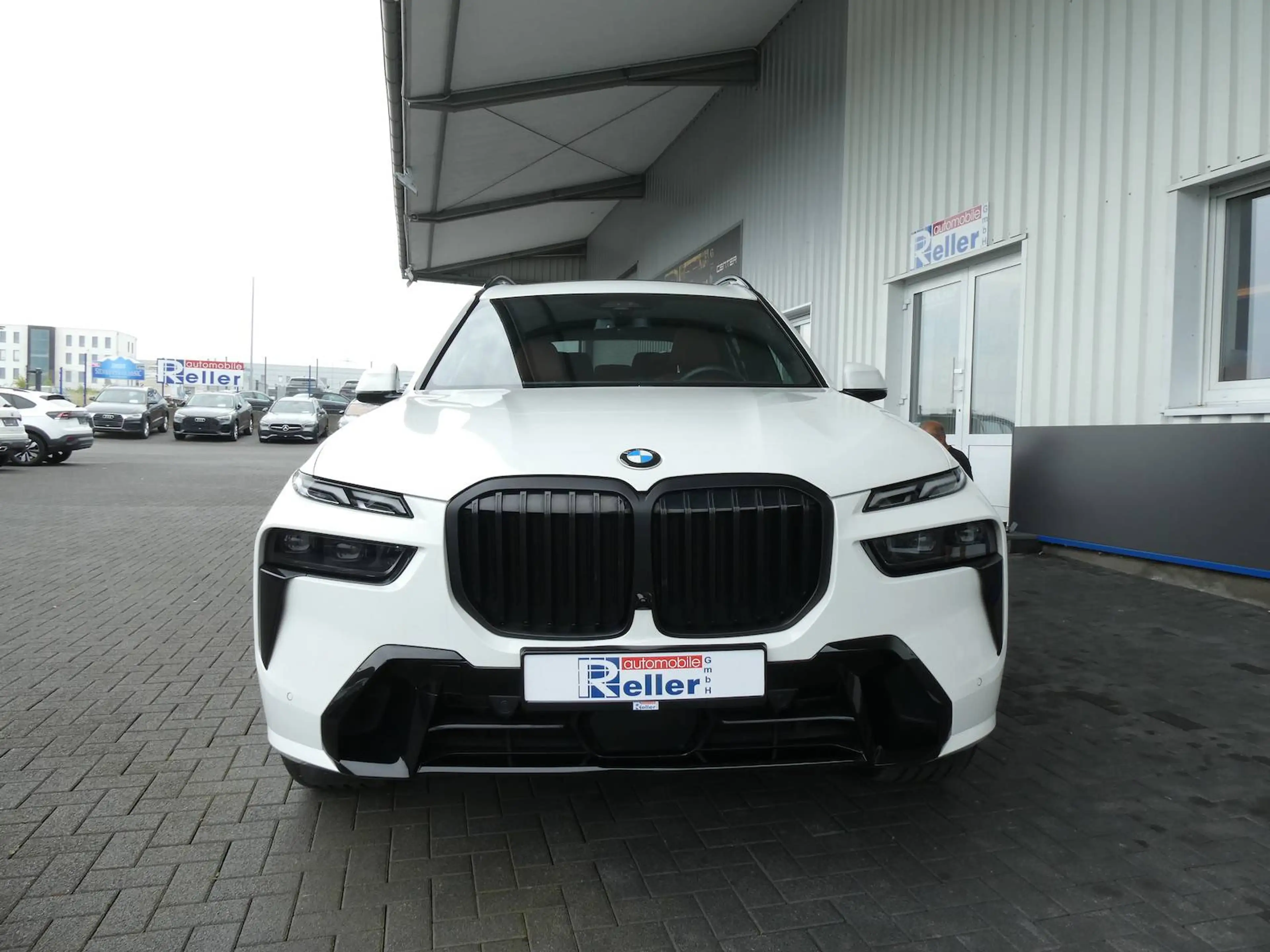 BMW X7 xDrive 40 d M Sport — photo 2
