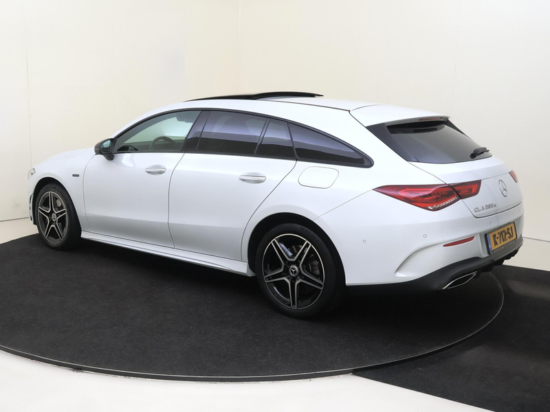 Mercedes-Benz CLA 250 Shooting Brake e Business Solution AMG Limited / M — photo 3