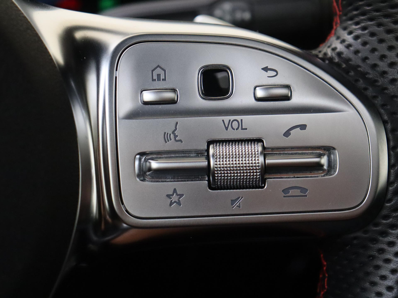 Mercedes-Benz CLA 250 Shooting Brake e Business Solution AMG Limited / M — photo 14
