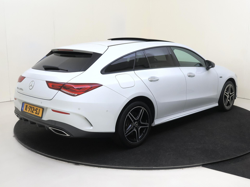 Mercedes-Benz CLA 250 Shooting Brake e Business Solution AMG Limited / M — photo 4