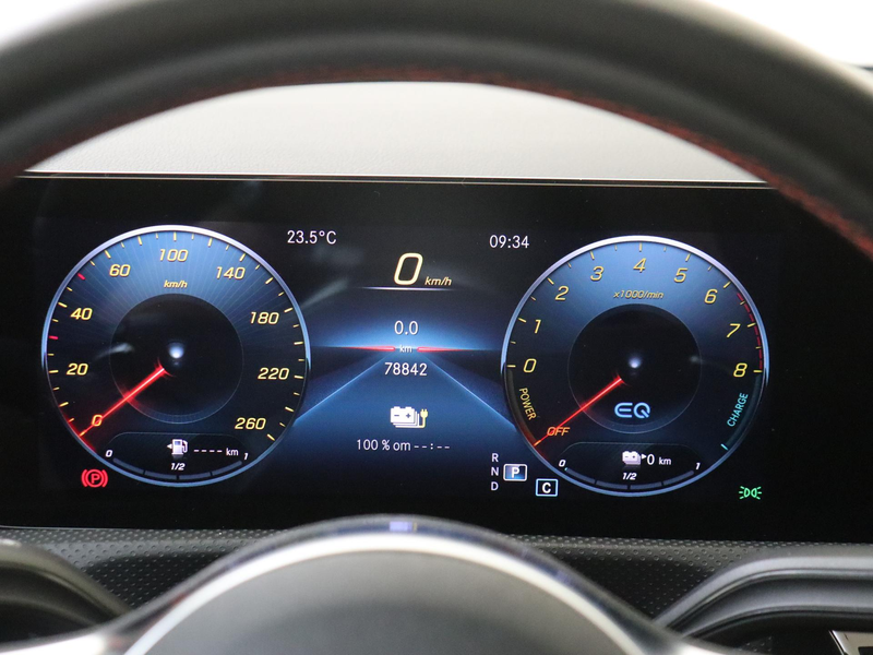 Mercedes-Benz CLA 250 Shooting Brake e Business Solution AMG Limited / M — photo 12