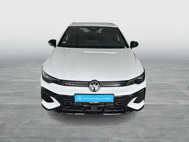 Volkswagen Golf view 8