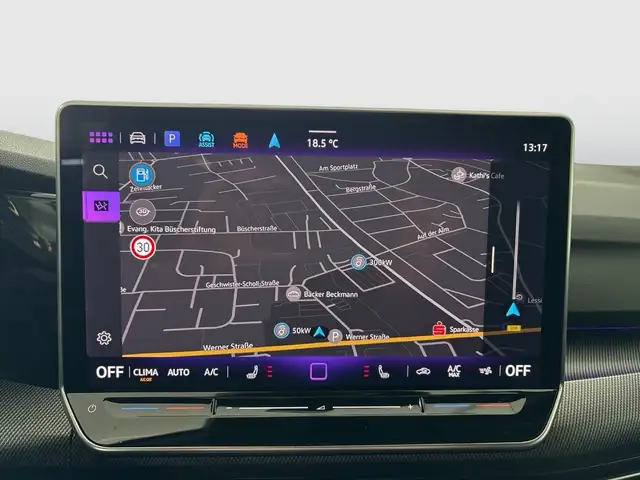 Volkswagen Golf view 14
