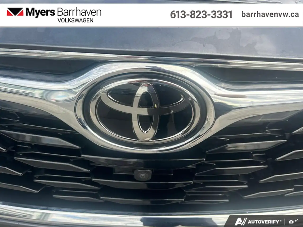 Toyota Highlander снимка Toyota Highlander