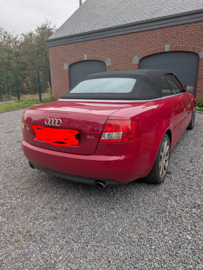 Audi A4 2.4i V6 30v Rouge - 1