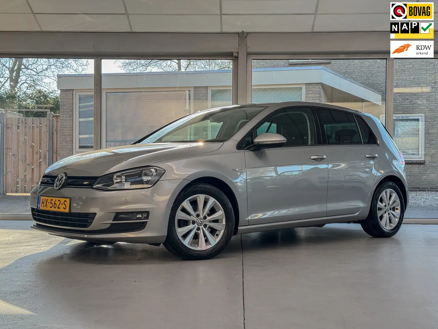 Volkswagen Golf 1.0 TSI Business Edition Connected |Trekhaak|Camer Grijs - 1