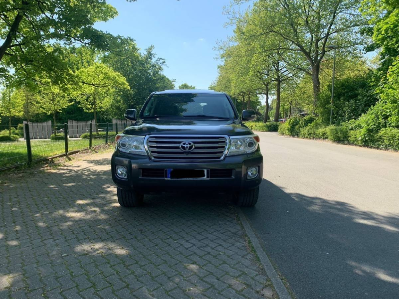 Toyota Land Cruiser 4.5 V8 D-4D Executive — photo 6