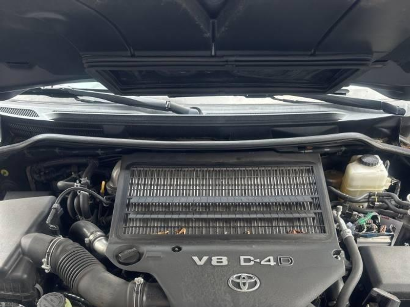 Toyota Land Cruiser 4.5 V8 D-4D Executive — photo 7
