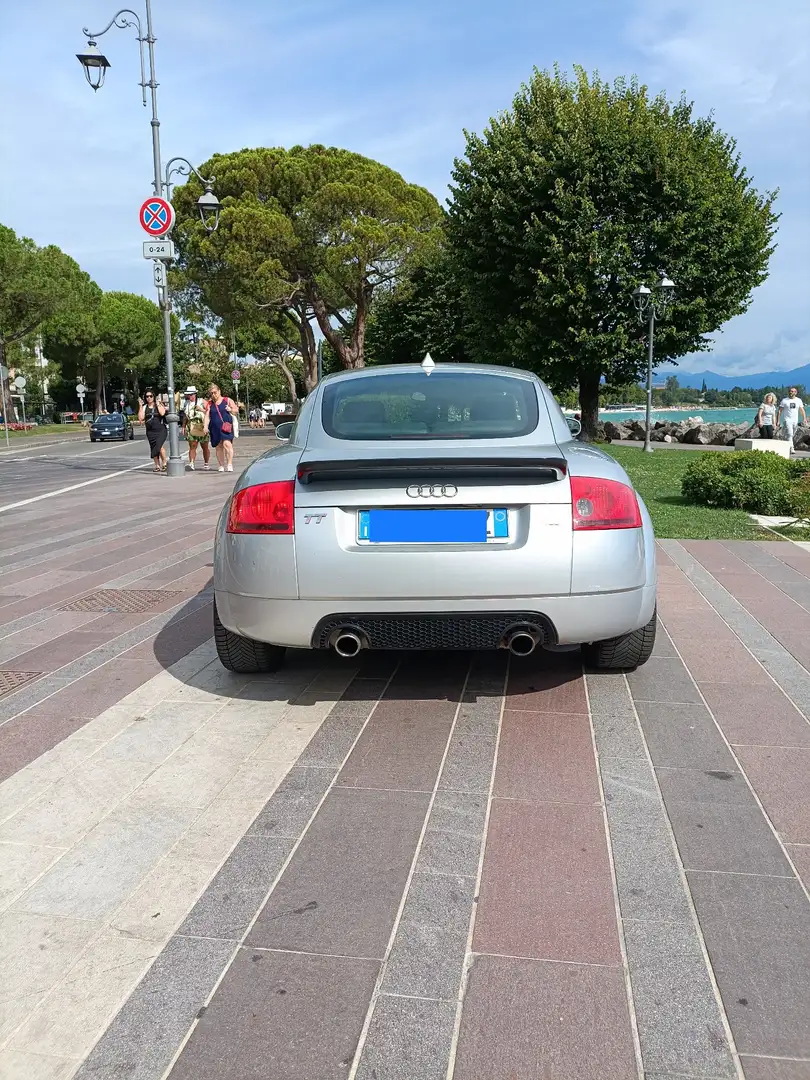 Audi TT 3.2 V6 quattro dsg - 2