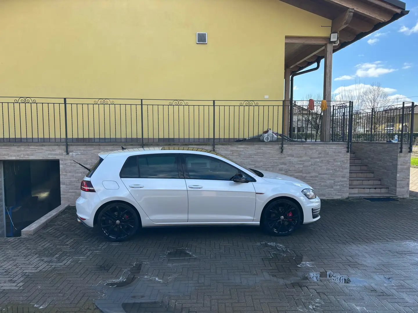 Volkswagen Golf GTI 5p 2.0 tsi dsg - 2