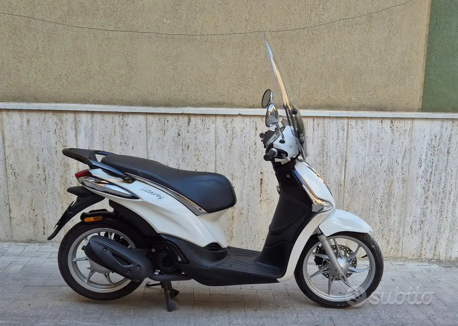 Piaggio Liberty 50 Bianco - 1
