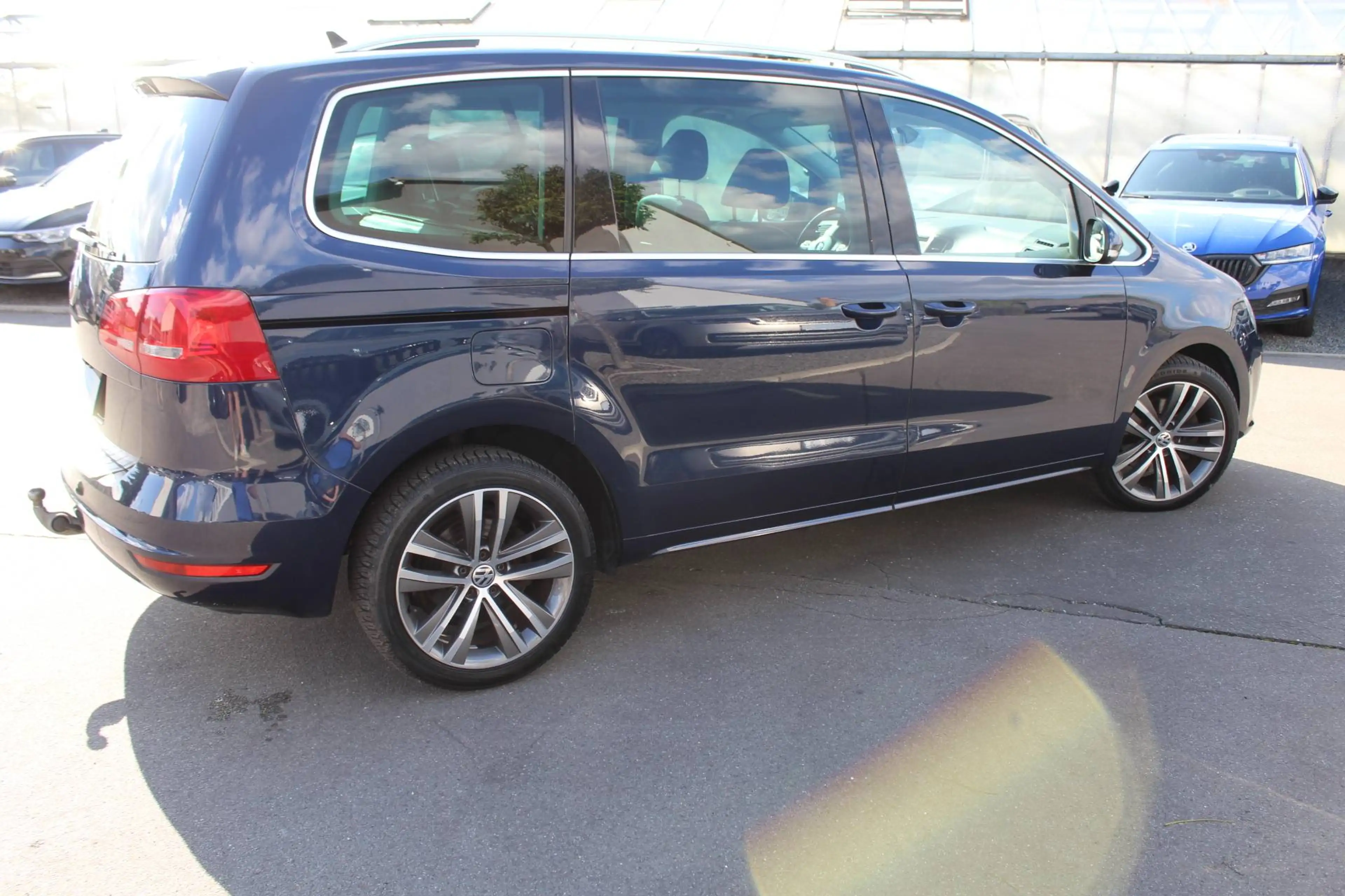 Volkswagen Sharan Highline 2.0 TSI DSG +AHK+Leder+Xenon+NAVI+RFK — photo 10