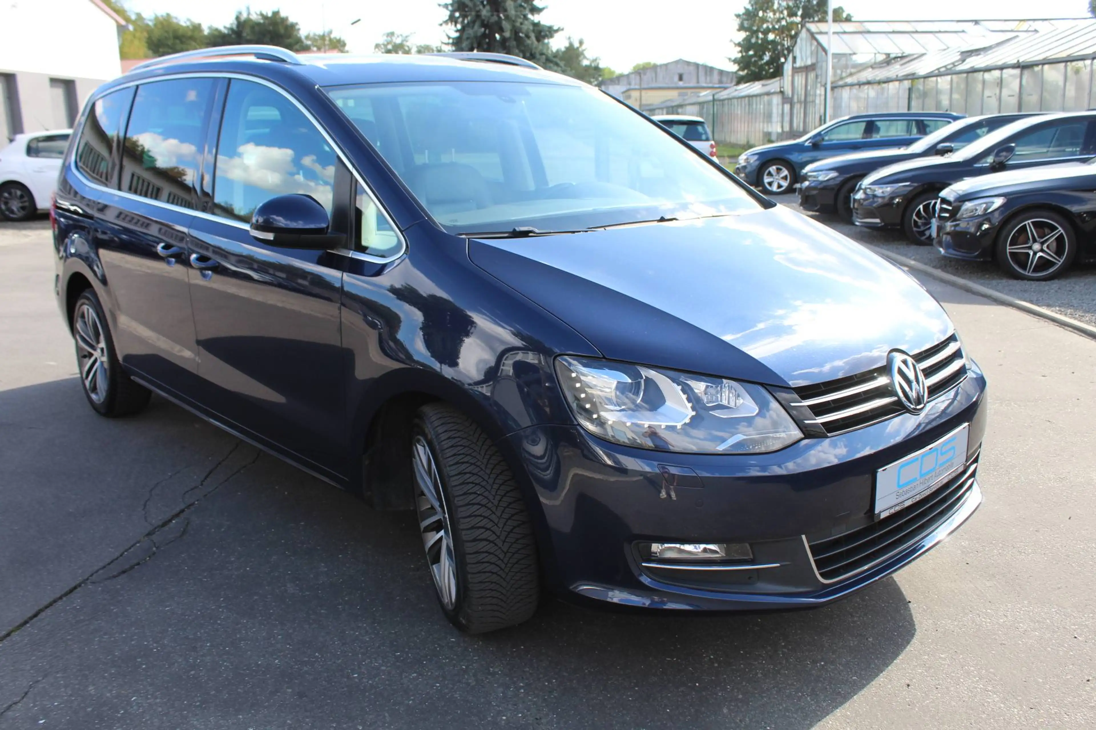 Volkswagen Sharan Highline 2.0 TSI DSG +AHK+Leder+Xenon+NAVI+RFK — photo 12