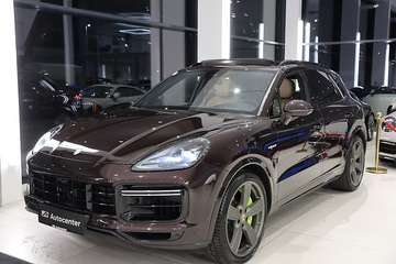 Turbo S E-Hybrid PHEV 17,9 kWh Aut.