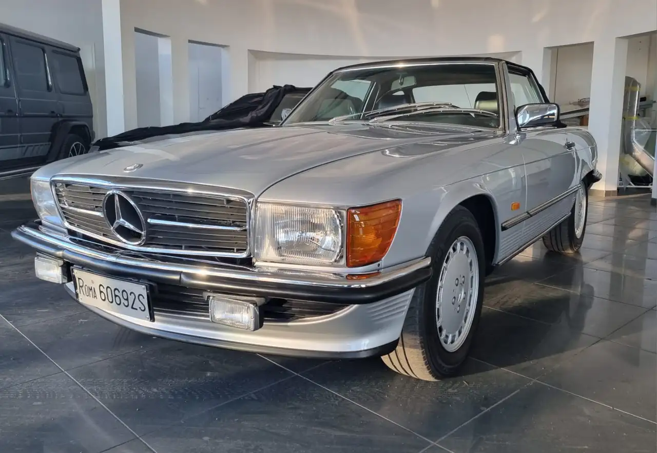 Mercedes-Benz SL 300 🇮🇹 Cabrio da Concorso Meccanico, foto 3