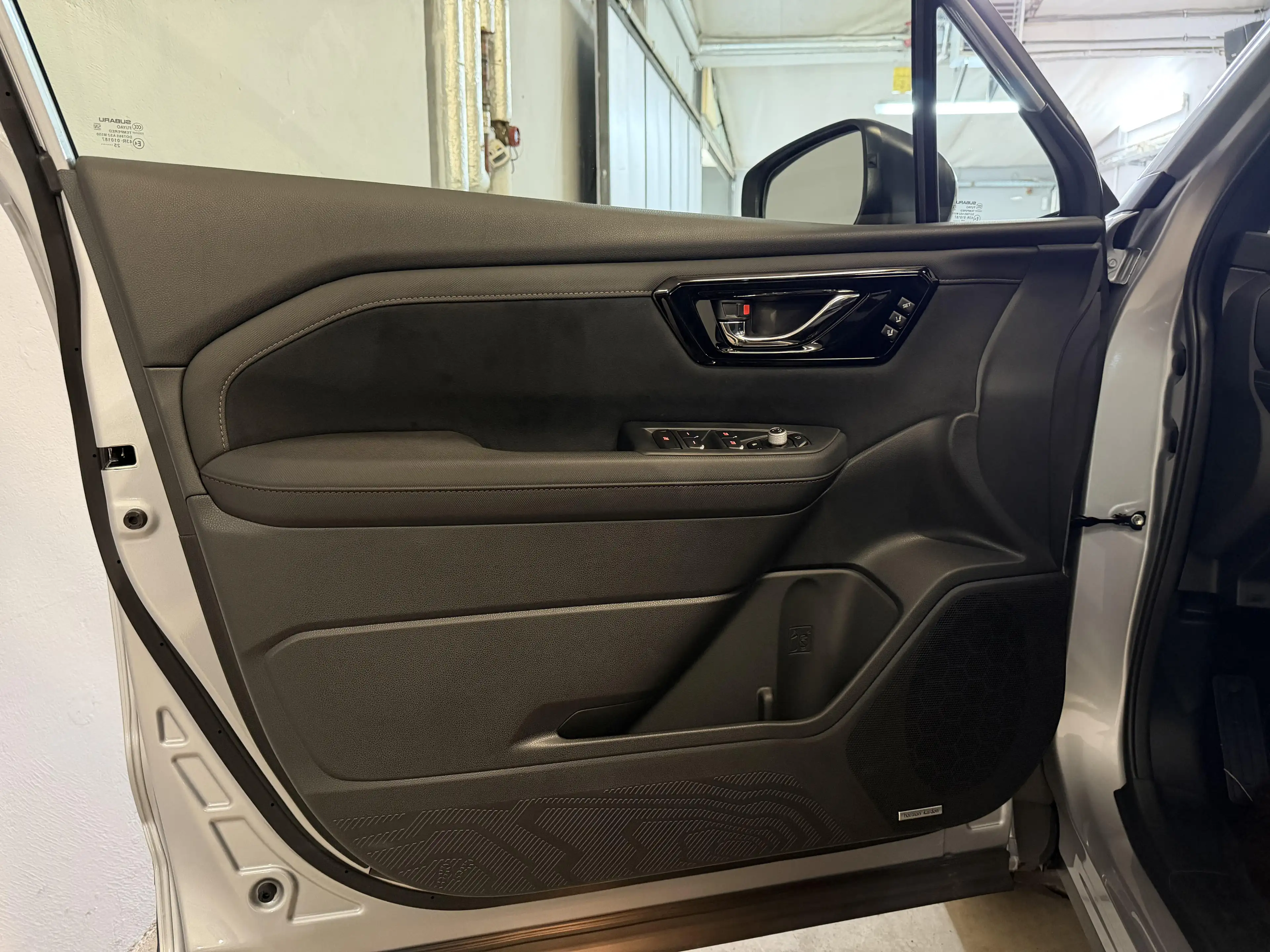 Subaru Forester 2.0i e-BOXER AWD Premium — photo 9