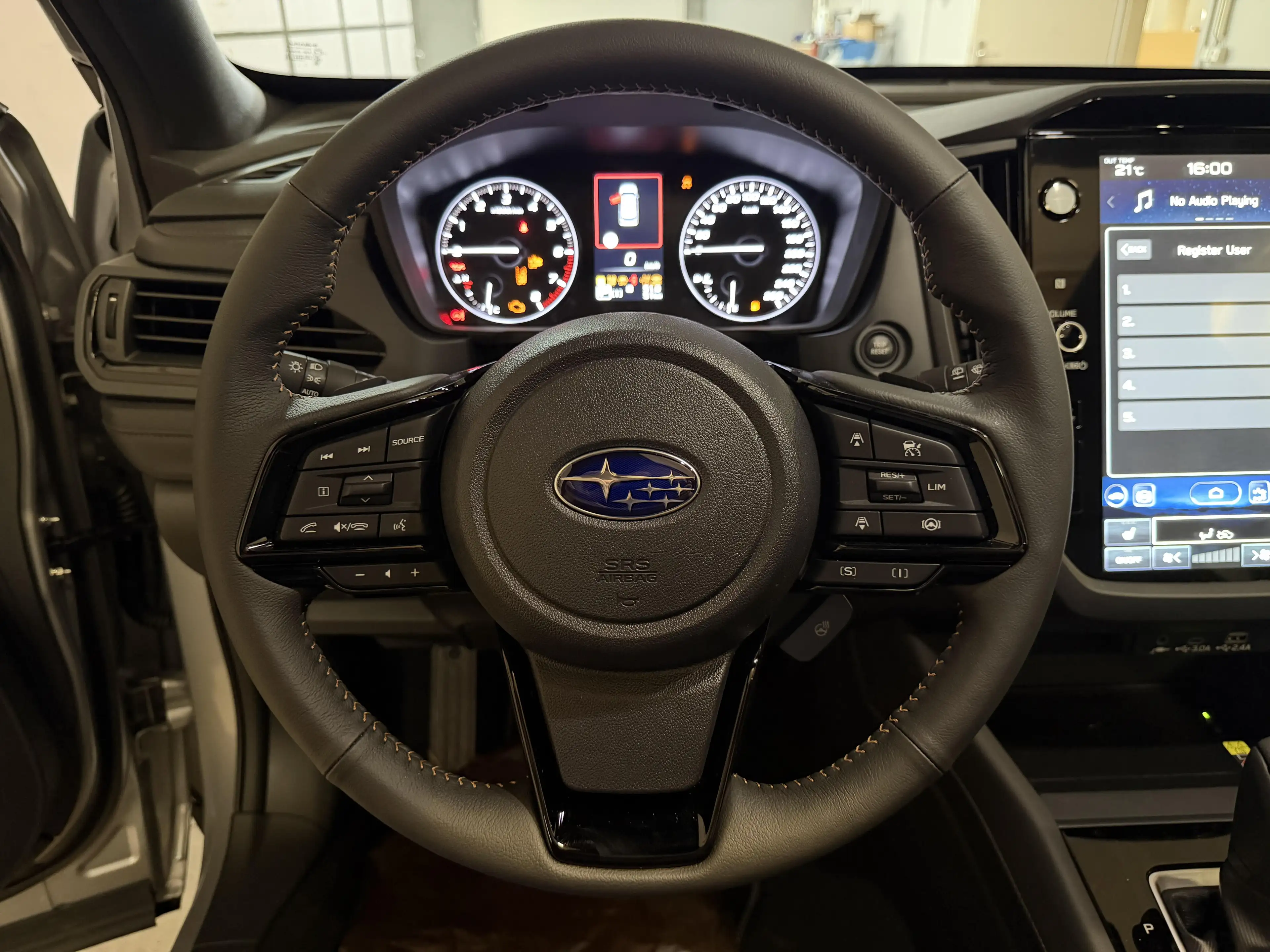 Subaru Forester 2.0i e-BOXER AWD Premium — photo 14