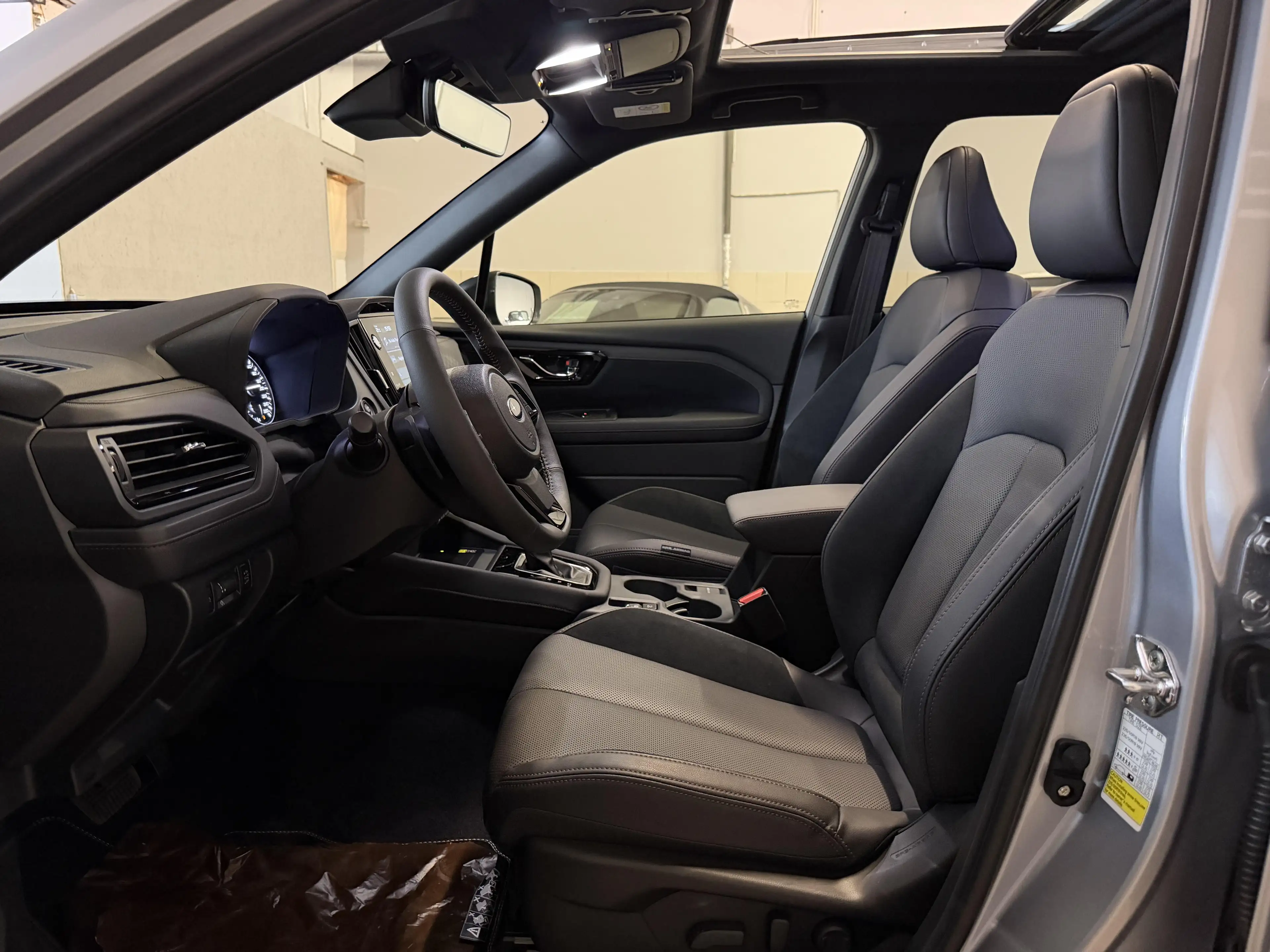 Subaru Forester 2.0i e-BOXER AWD Premium — photo 12