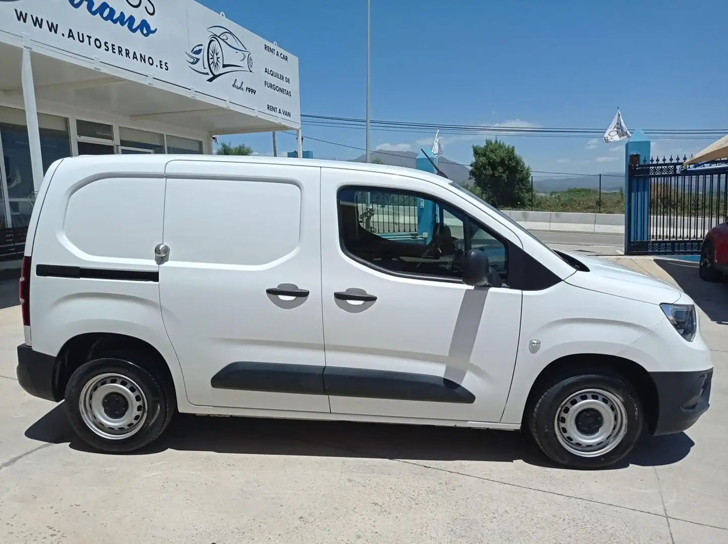 Opel Combo N1 1.5 TD S/S 75KW 100CV EXPRESS 650KG Blanc - 2