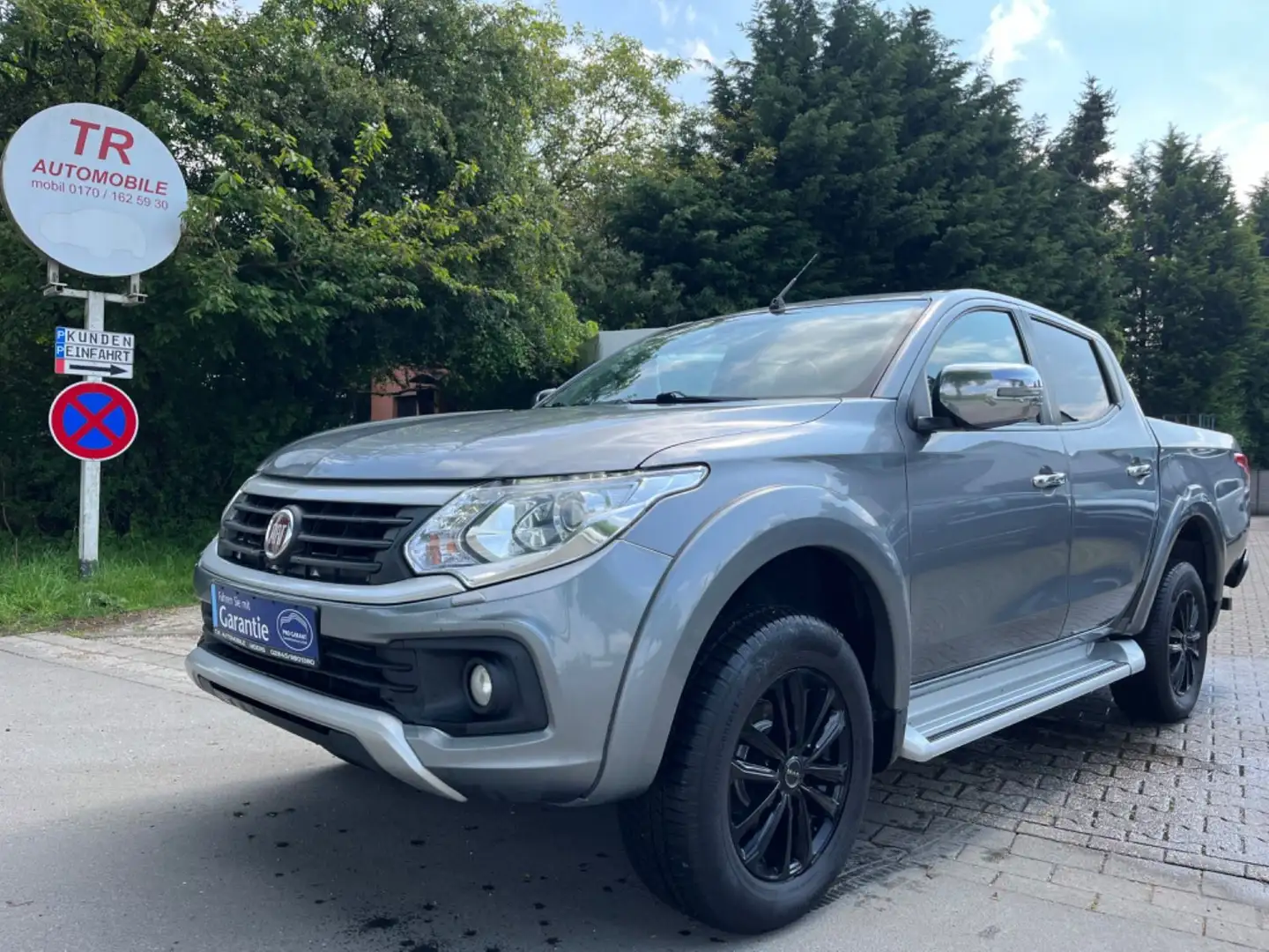 Fiat Fullback Double Cab LX Plus  Top Zustand !!! Gris - 1