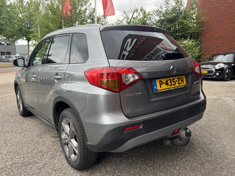 Suzuki Vitara 1.6 Exclusive // TREKHAAK // NAVI // CLIMA // CRUI — photo 4